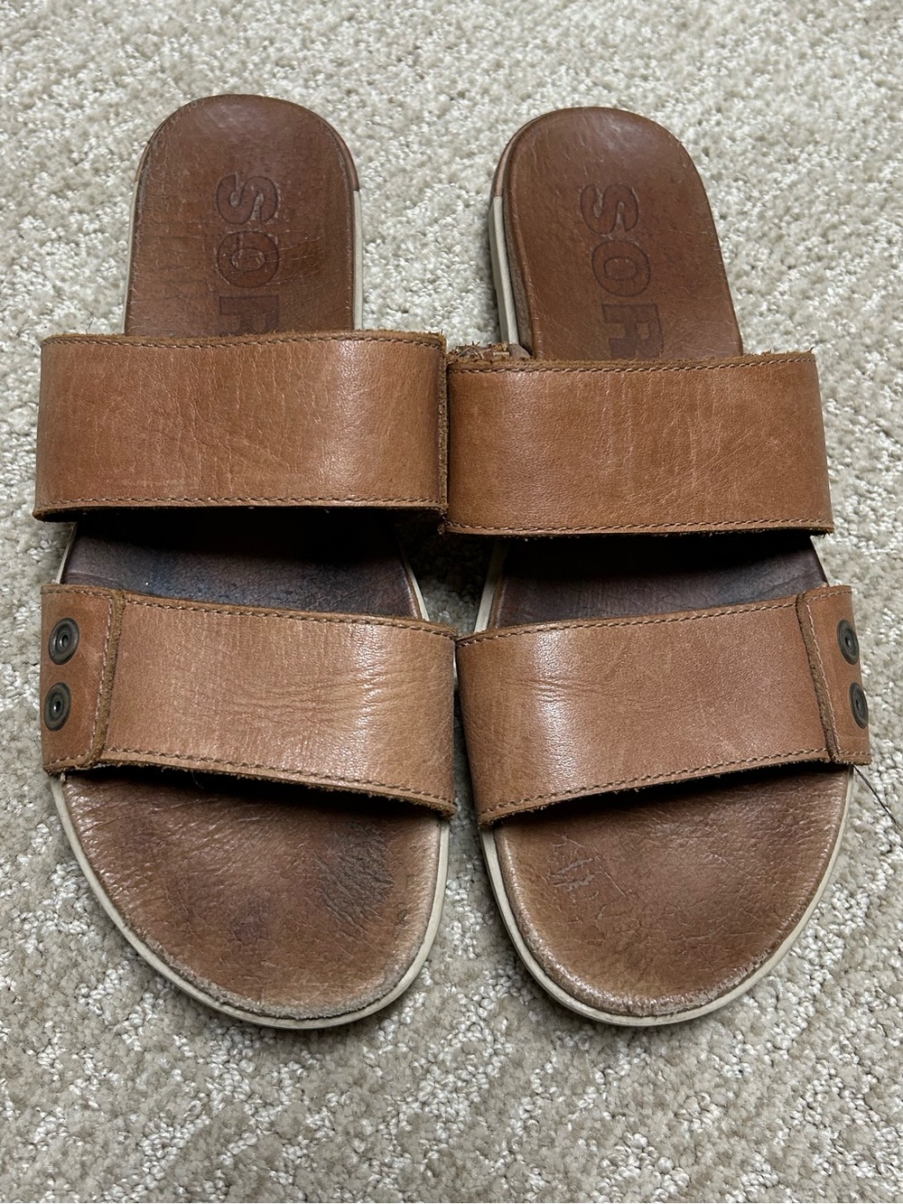 Sorel full grain leather slides. 8 - Picture 3 of 11